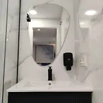 Elegancia Y Modernidad En Pleno Centro Oviedo