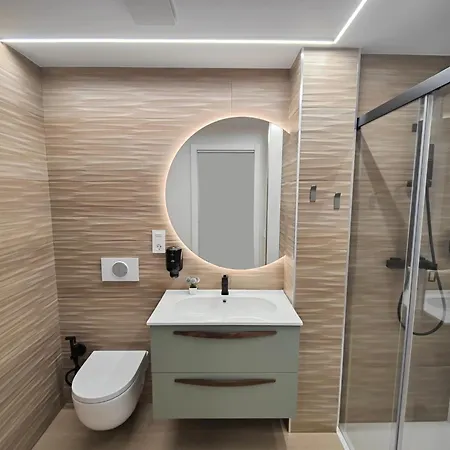 Elegancia Y Modernidad En Pleno Centro